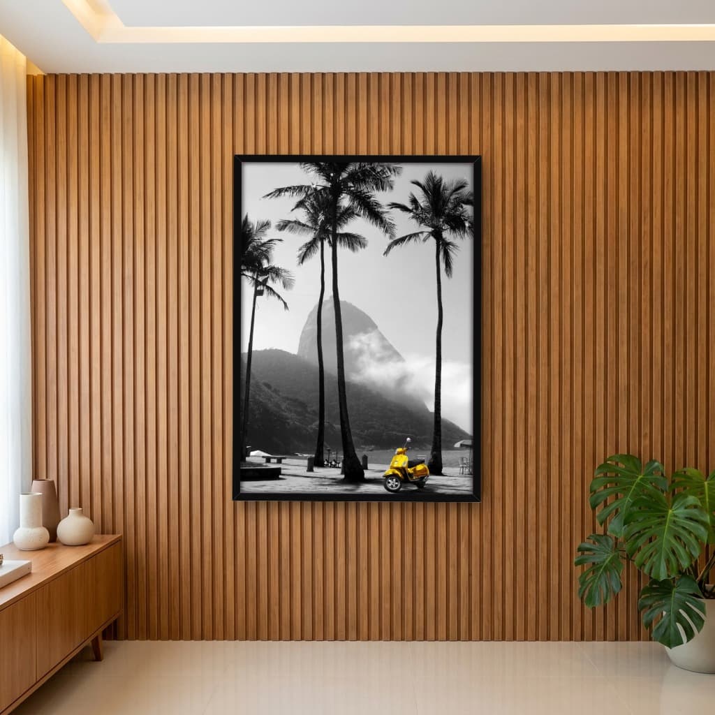 Quadro Decorativo Scooter Amarela de Ipanema - Rio de Janeiro