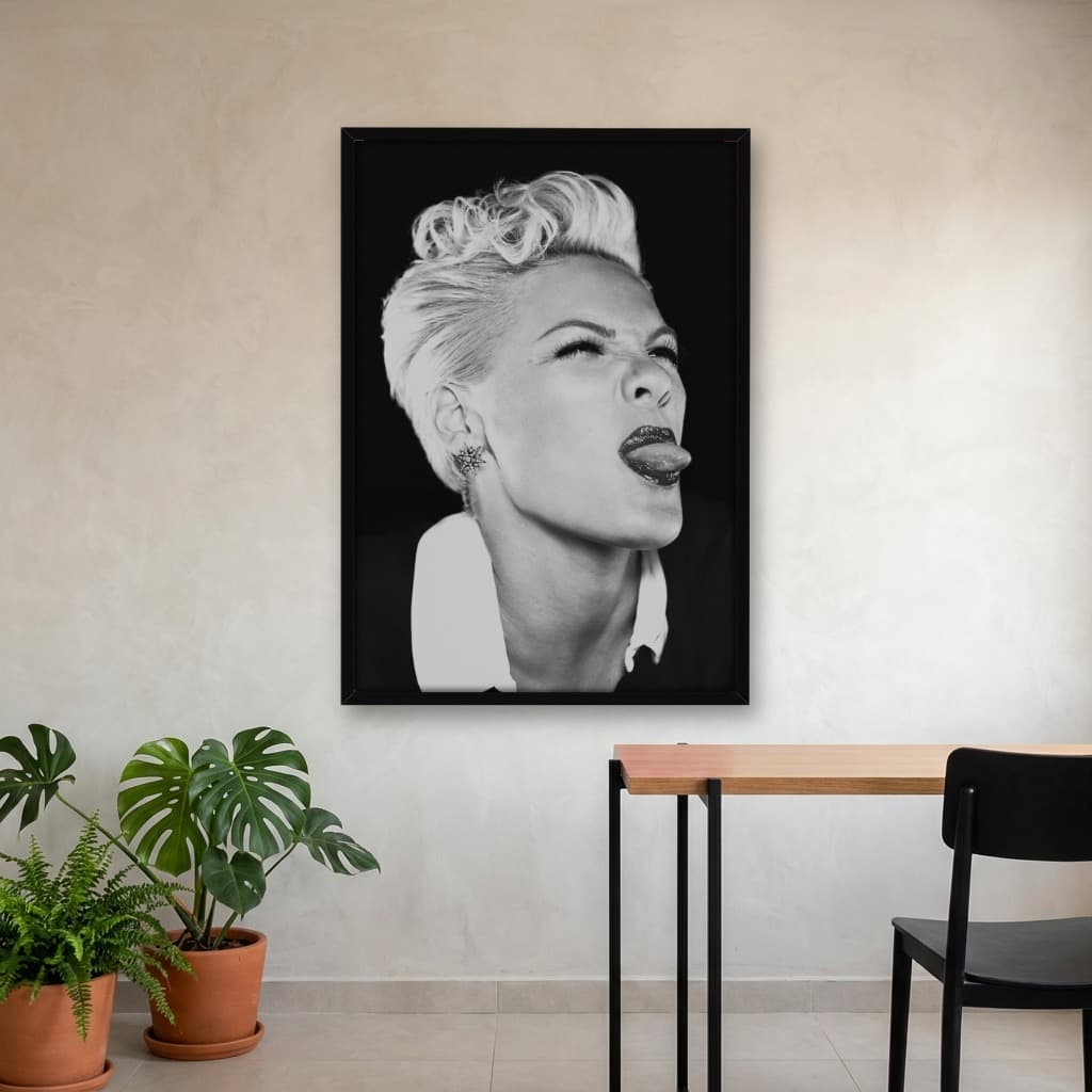 Quadro Decorativo P!nk - Opção 2