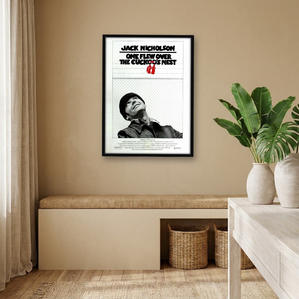 Quadro Decorativo Um Estranho no Ninho