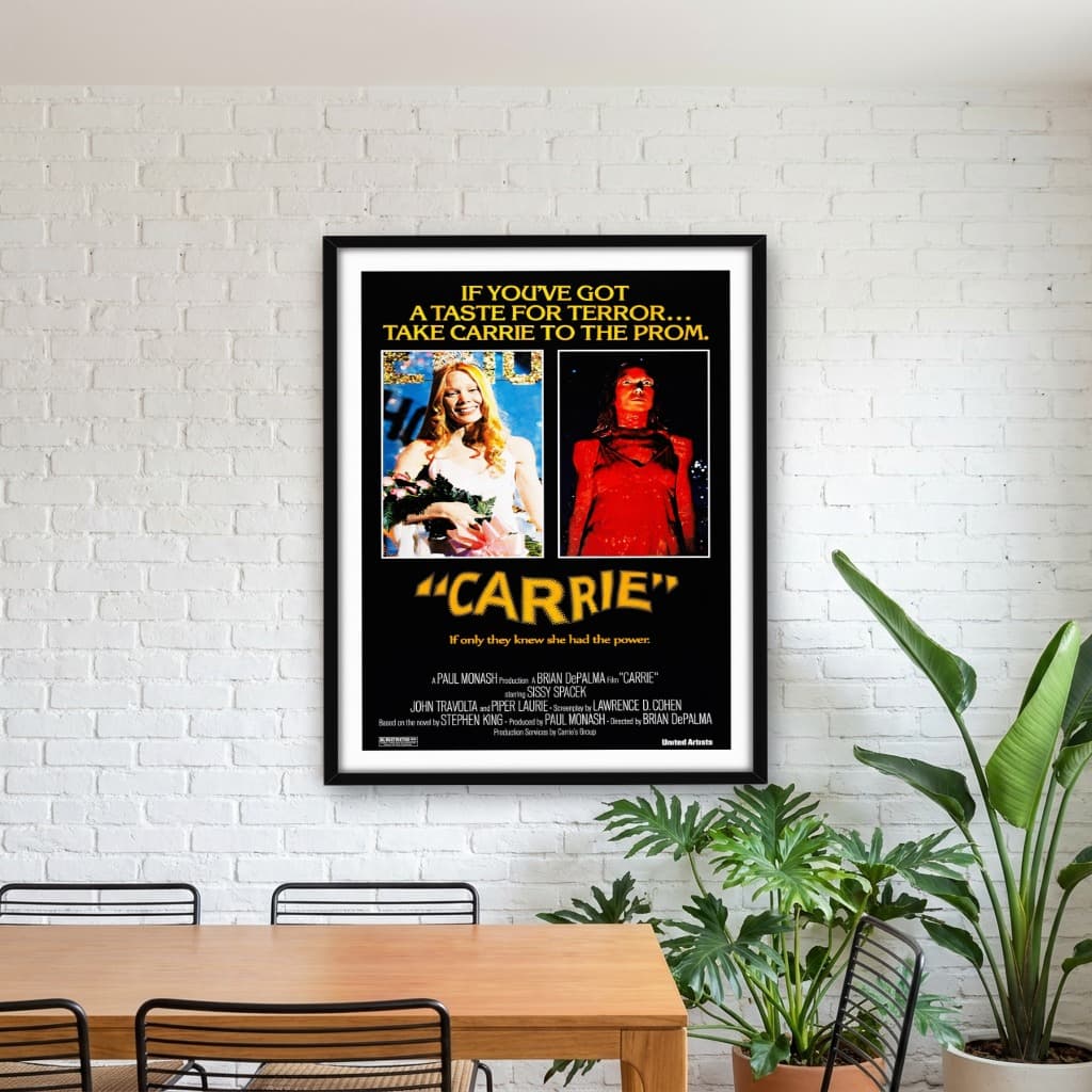 Quadro Decorativo Carrie, a Estranha