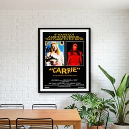 Quadro Decorativo Carrie, a Estranha