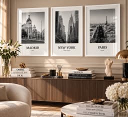 Kit Trio Quadros Decorativos Madrid, New York e Paris | Cidades da Moda em Preto e Branco