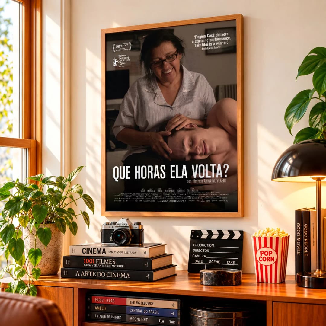 Quadro Decorativo Que Horas Ela Volta? – Filme Brasileiro - versão Francês